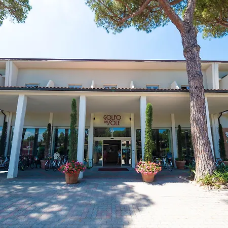 Golfo Del Sole Hotel & Holiday Resort-2